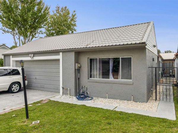271 MARIPOSA , WINTER HAVEN, FL 33884