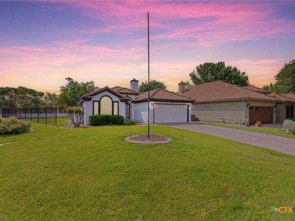 30388 Ledgemont Ln, Georgetown, TX 78628