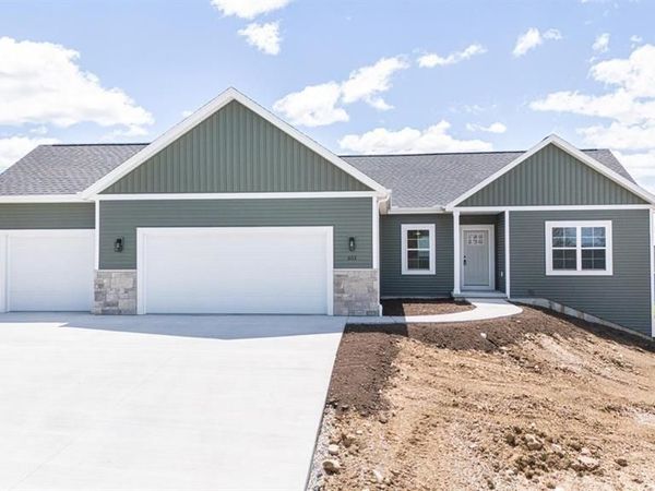 509 Ridge Court, Orfordville, WI 53545