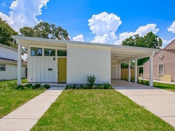 1044 PIN OAK Drive , Terrytown, LA 70056
