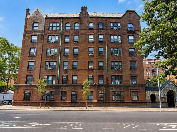 4220 Kissena Boulevard , Unit ES (5th Fl, Flushing, NY 11355