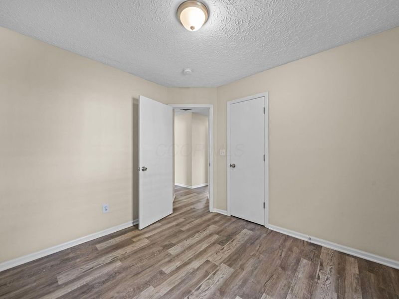 1439 Pinehurst Court , Columbus, OH 43223 Photo 17
