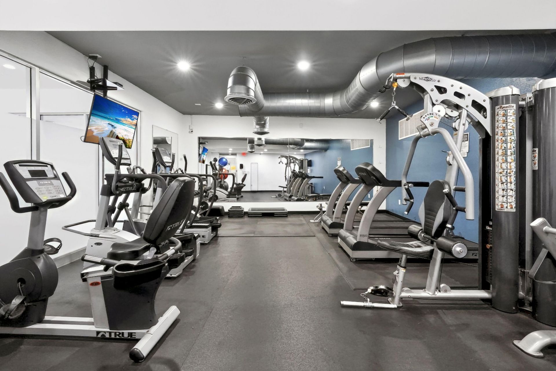 401 Golden Isles Drive, Unit 1014, Hallandale Beach, FL 33009 Photo