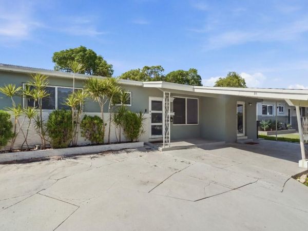 309 SW 7TH Court, Hallandale Beach, FL 33009