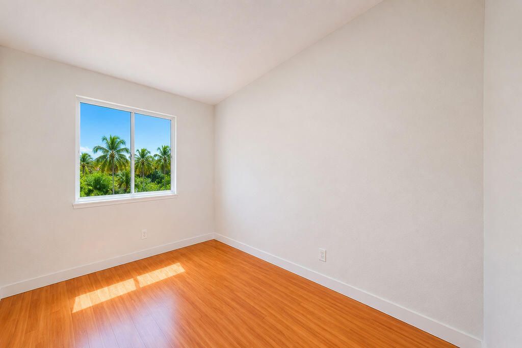 5733 NW 112th Place, Doral, FL 33178 Photo