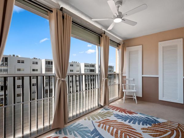 620 NE 12th Avenue, Unit 602, Hallandale Beach, FL 33009