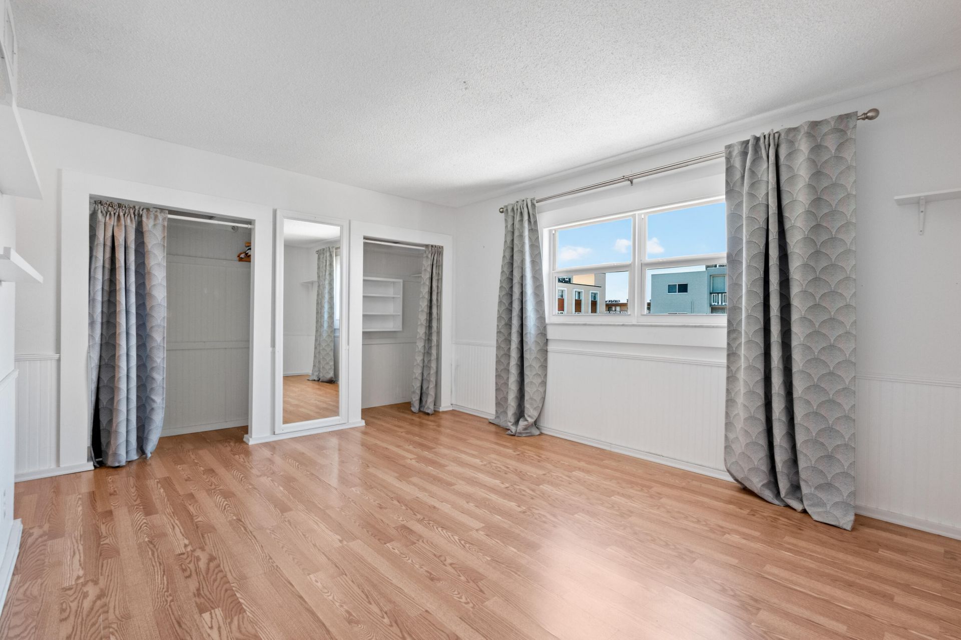 620 NE 12th Avenue, Unit 602, Hallandale Beach, FL 33009 Photo