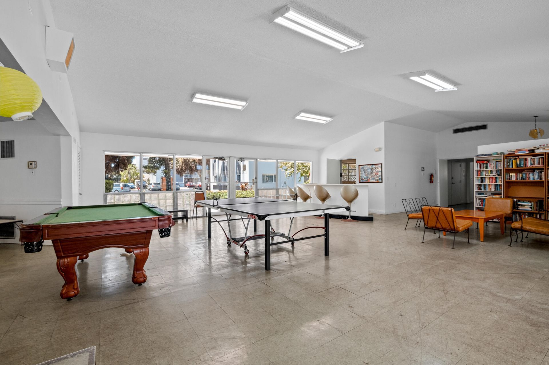 620 NE 12th Avenue, Unit 602, Hallandale Beach, FL 33009 Photo