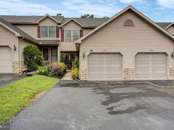 212 WHITETAIL TERRACE, MARYSVILLE, PA 17053