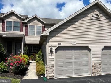 212 WHITETAIL TERRACE, MARYSVILLE, PA 17053