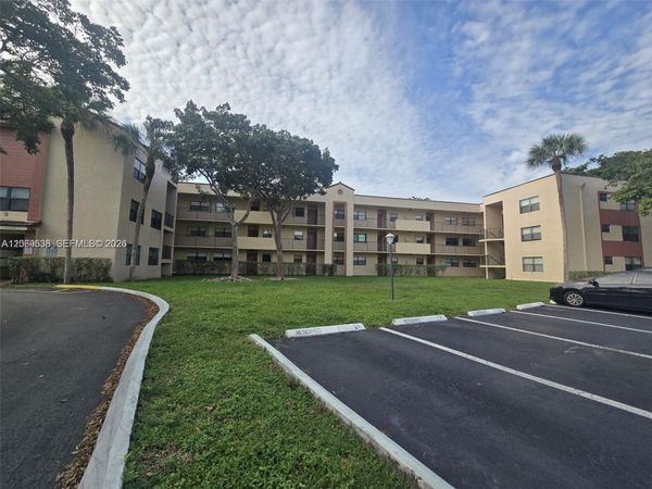 3470 Foxcroft Rd , Unit 307, Miramar, FL 33025