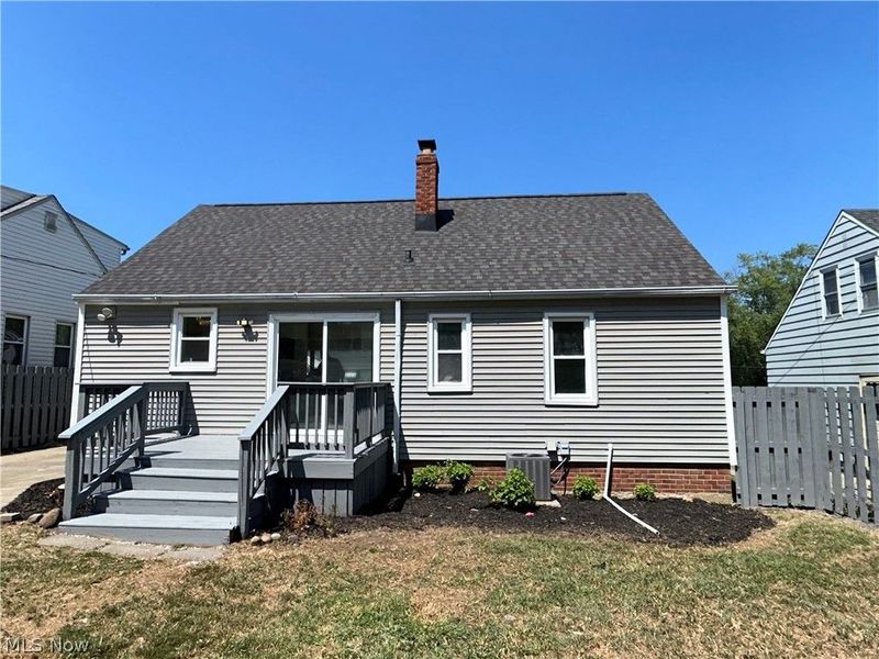 9316 Alexander Road , Garfield Heights, OH 44125 Photo 27