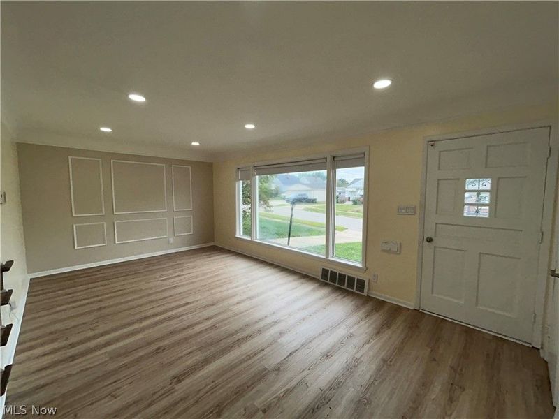 9316 Alexander Road , Garfield Heights, OH 44125 Photo 3