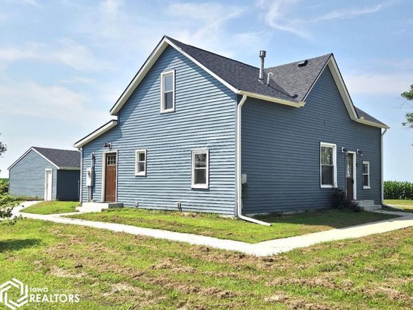 202 3rd Street W, Weldon, IA 50264