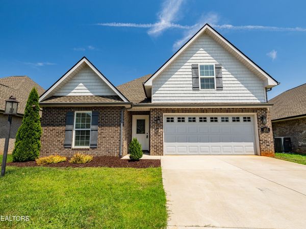 257 Sand Hills Drive, Maryville, TN 37801