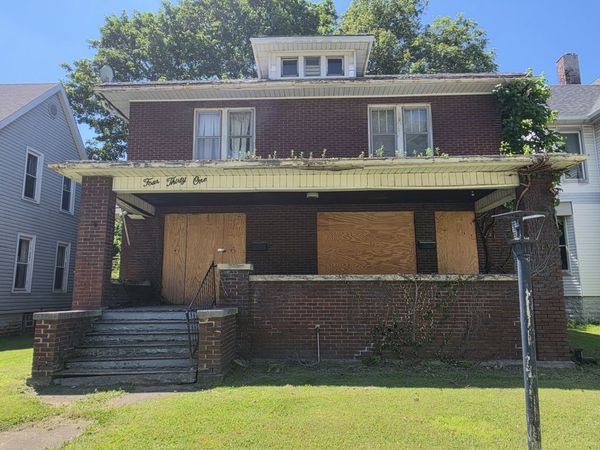 431 S Harrison Avenue , Kankakee, IL 60901