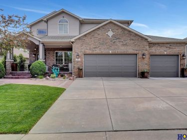 8159 Windmill Drive, Lincoln, NE 68507