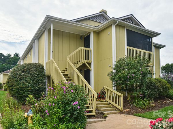 110 Heywood Road, Unit 8D, Arden, NC 28704