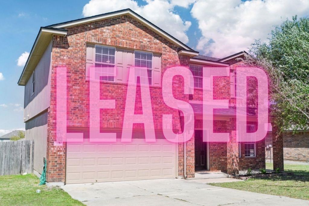 217 Killian Loop, Hutto, TX 78634 Main Photo