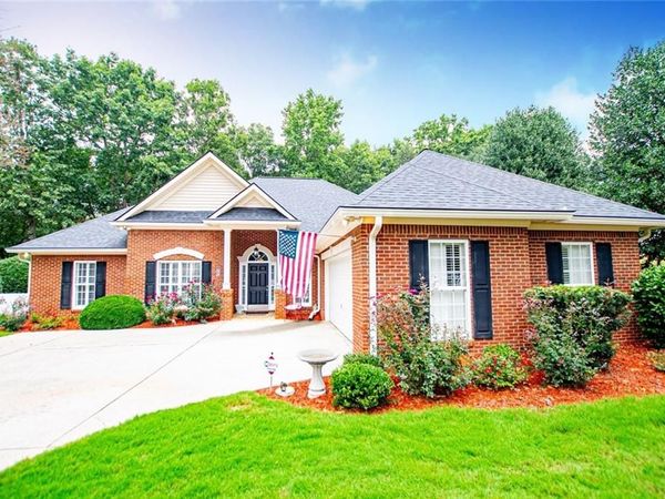 141 Jasmine Way , Villa Rica, GA 30180