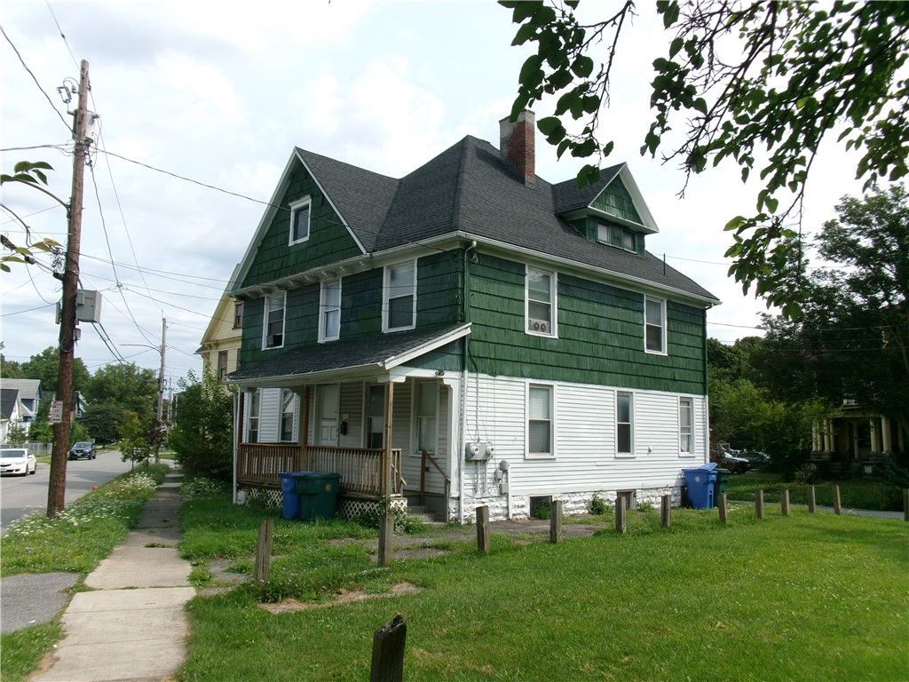 42 Sander St, Rochester, NY 14605 Main Photo