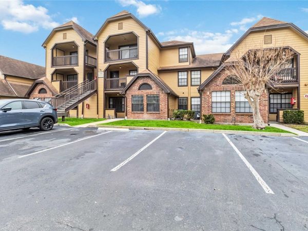 320 BLACK OAK COURT , Unit 107, ALTAMONTE SPRINGS, FL 32701
