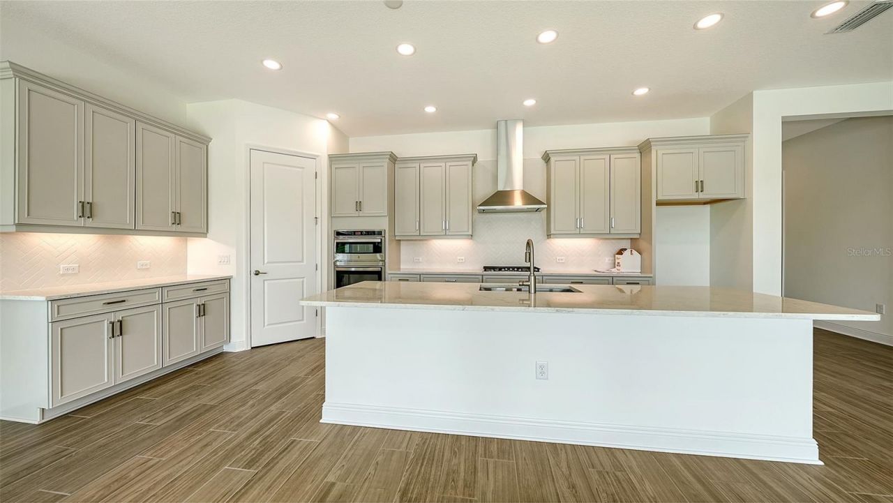 4420 Water Landing Way , Parrish, FL 34219 Photo