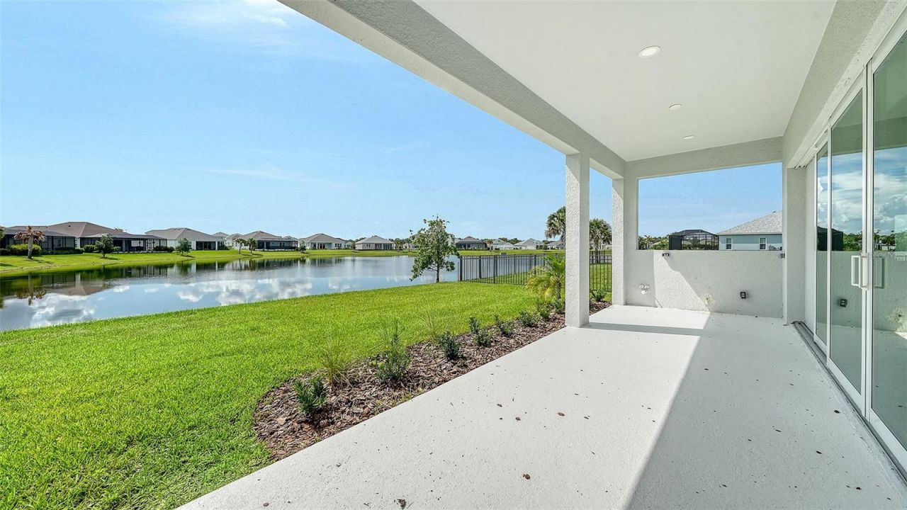 4420 Water Landing Way , Parrish, FL 34219 Photo