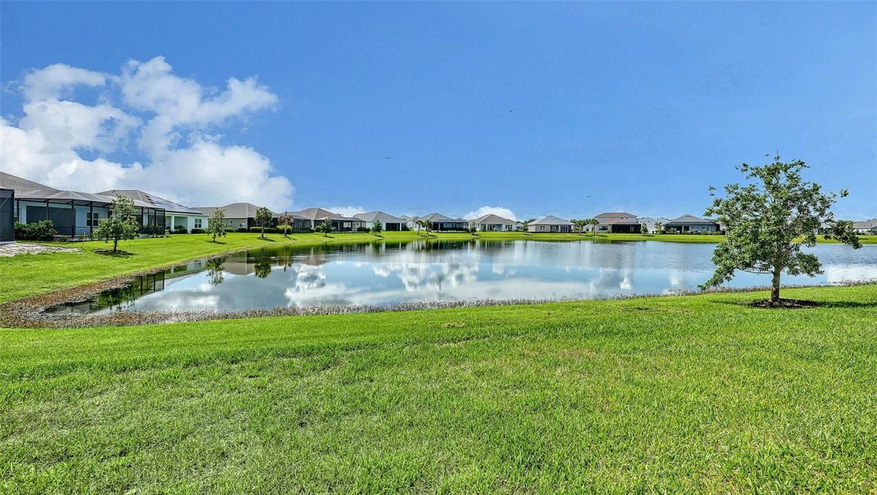 4420 Water Landing Way , Parrish, FL 34219 Photo