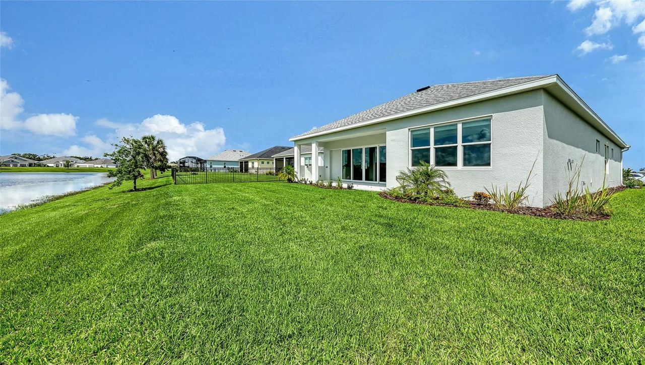 4420 Water Landing Way , Parrish, FL 34219 Photo