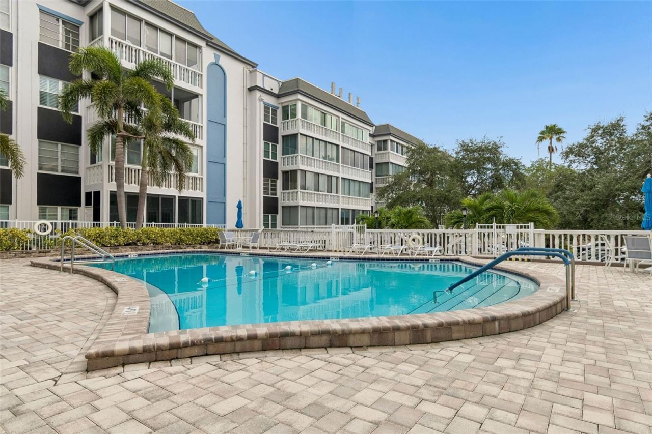 139 Bluff View Drive, Unit 110, Belleair Bluffs, FL 33770 Photo