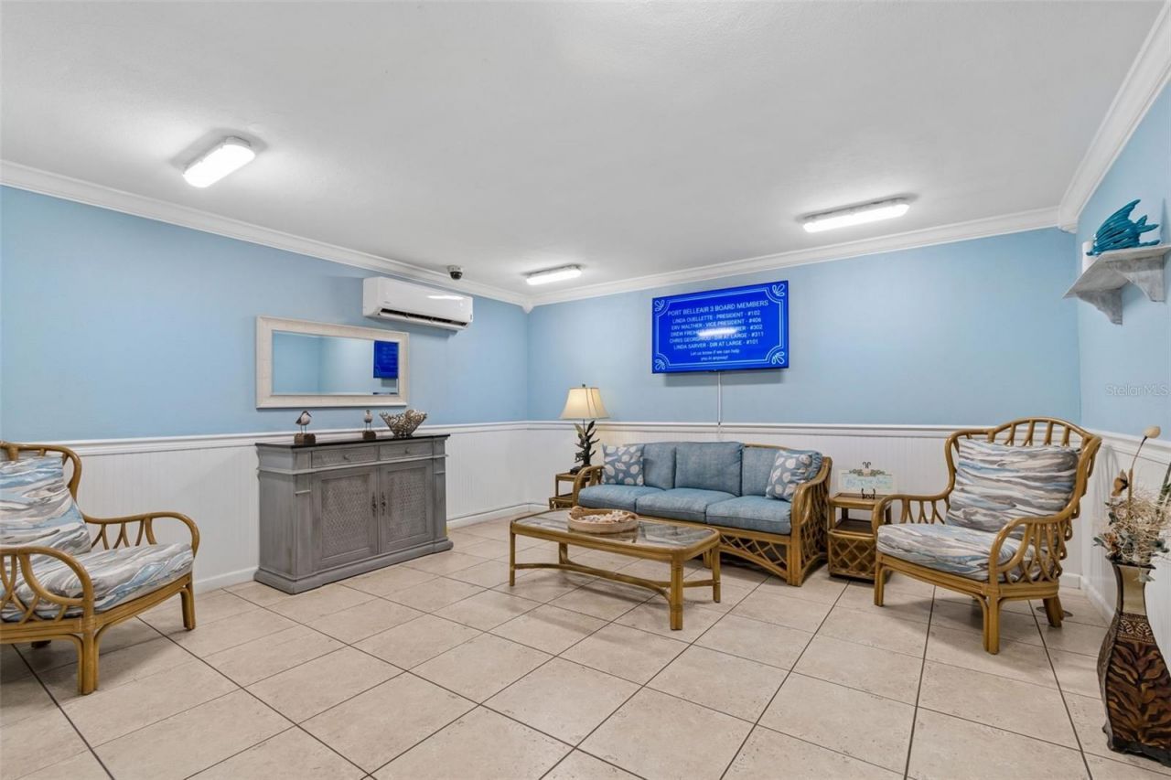 139 Bluff View Drive, Unit 110, Belleair Bluffs, FL 33770 Photo