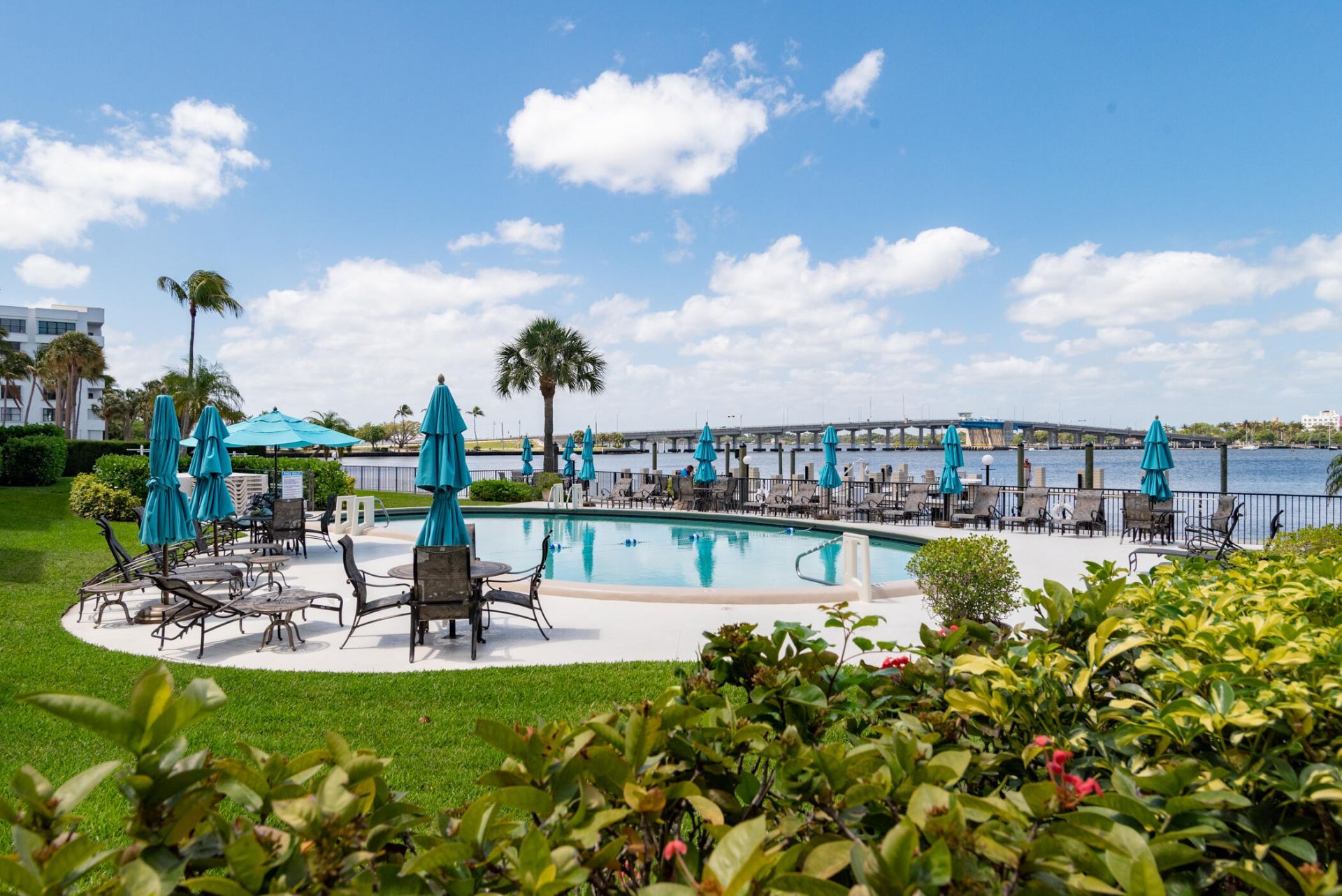 2840 S Ocean Boulevard, Unit 517, Palm Beach, FL 33480 Photo