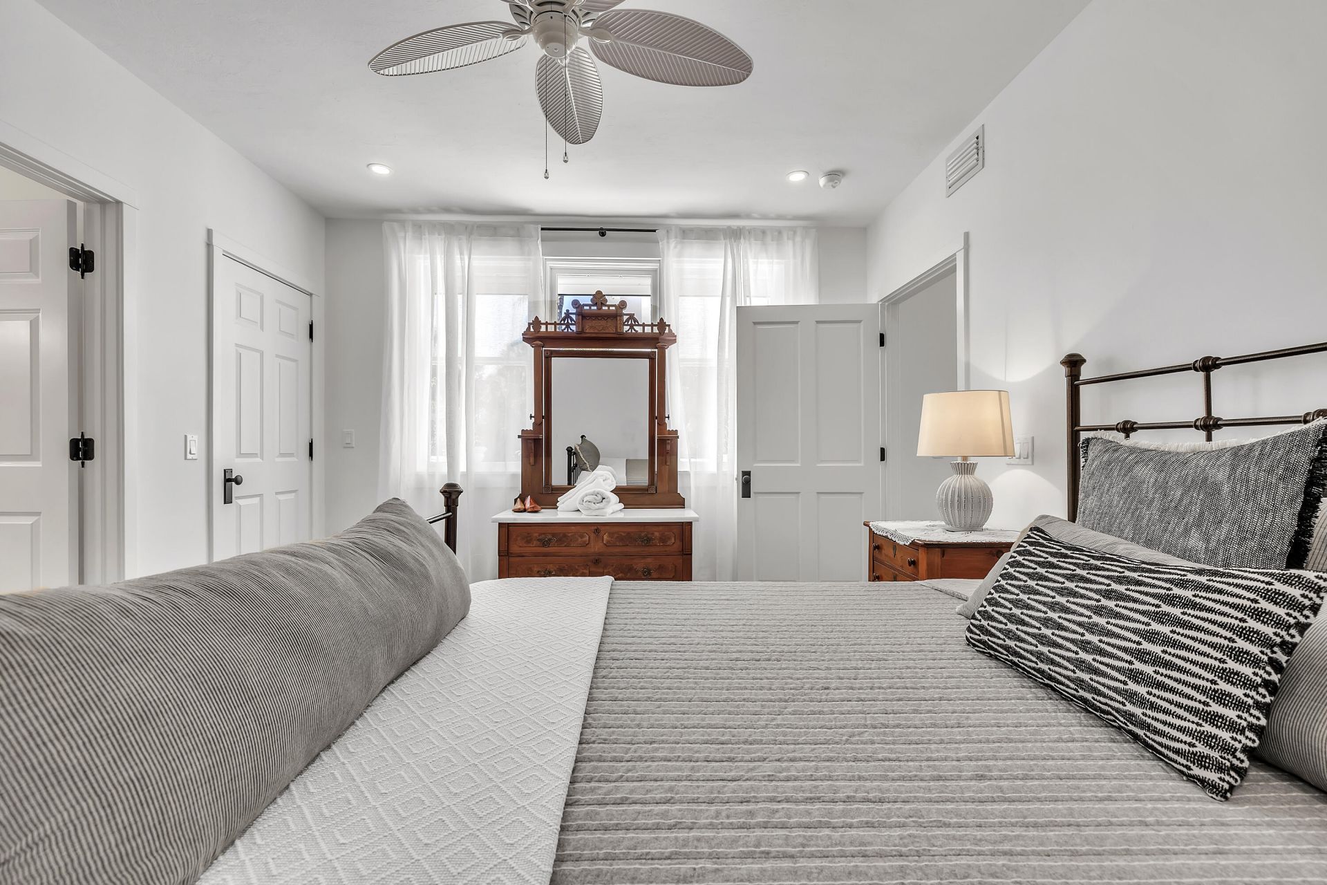 8241 Main Street, Bokeelia, FL 33922 Photo