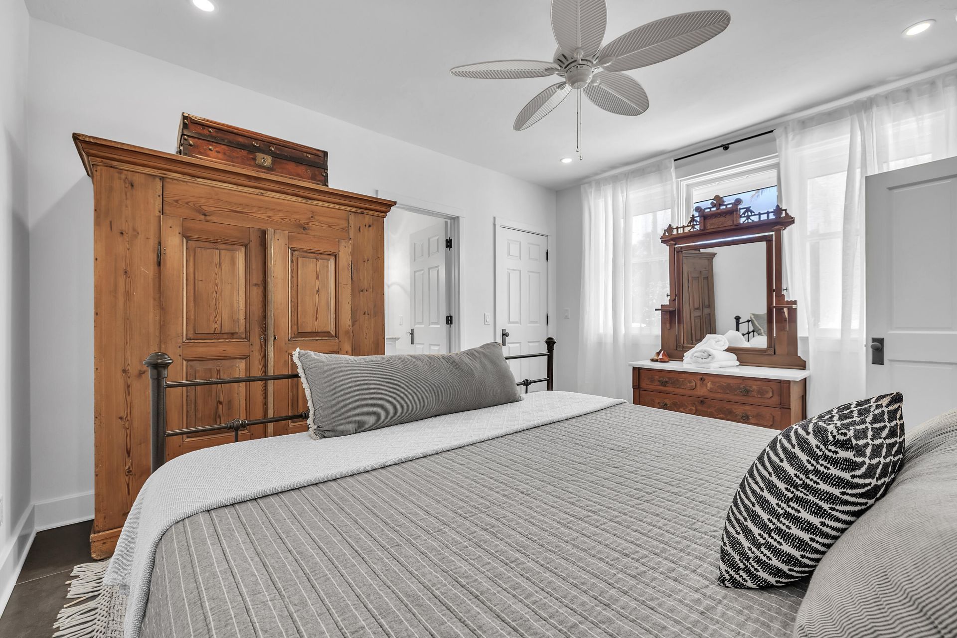 8241 Main Street, Bokeelia, FL 33922 Photo