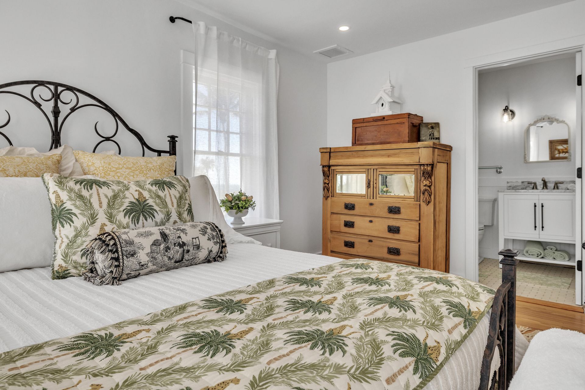 8241 Main Street, Bokeelia, FL 33922 Photo