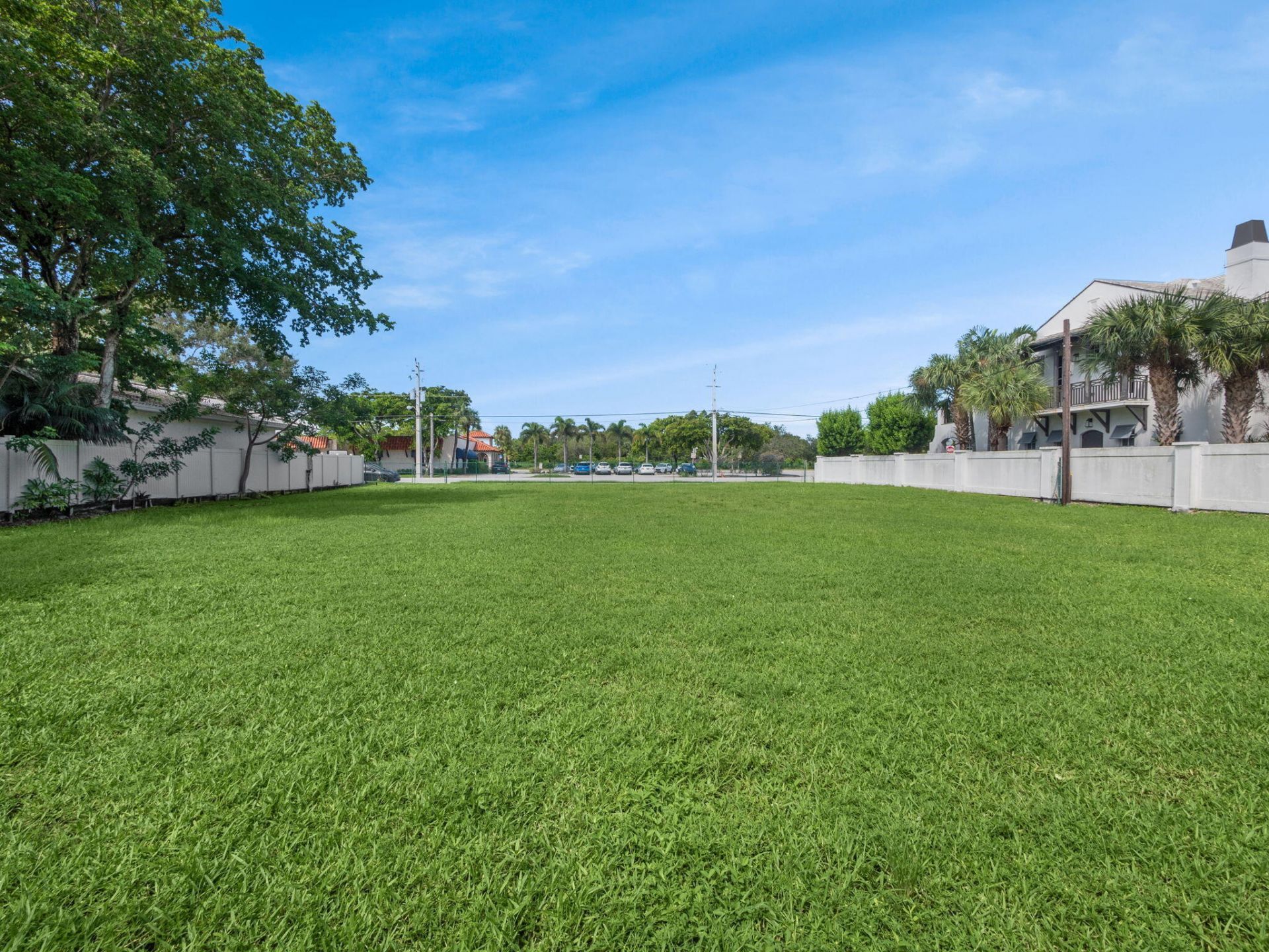 905 NE 6th Avenue, Delray Beach, FL 33483 Photo