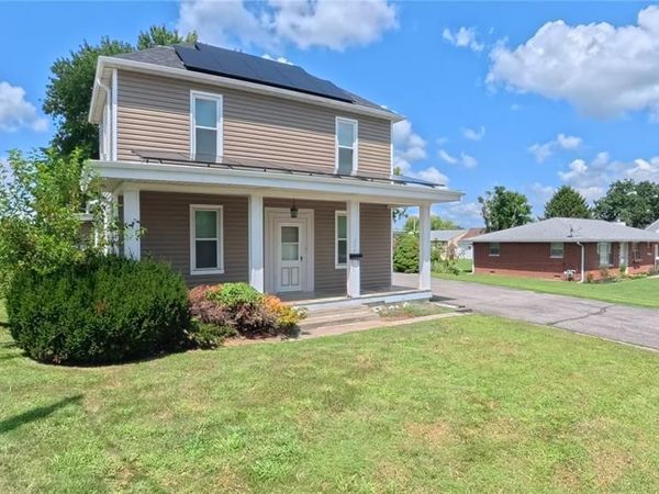 200 Hazel Street, Troy, IL 62294