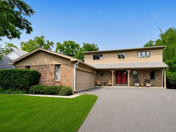 802 Wilmot Road , Deerfield, IL 60015