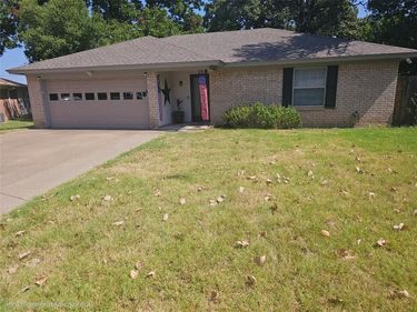 7239 Muse Court, Fort Worth, TX 76112