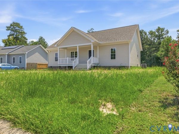 21161 Baileys Lane , South Chesterfield, VA 23803