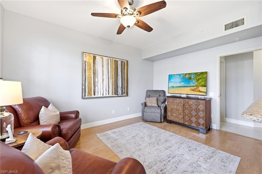 300 L Ambiance Cir, Unit 102, Naples, FL 34108 Photo