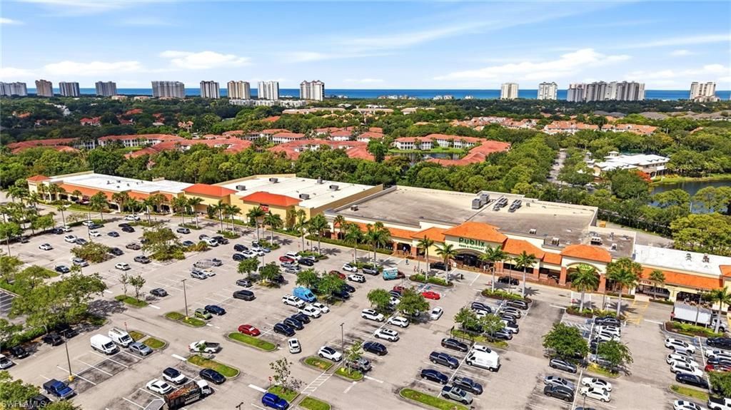 300 L Ambiance Cir, Unit 102, Naples, FL 34108 Photo