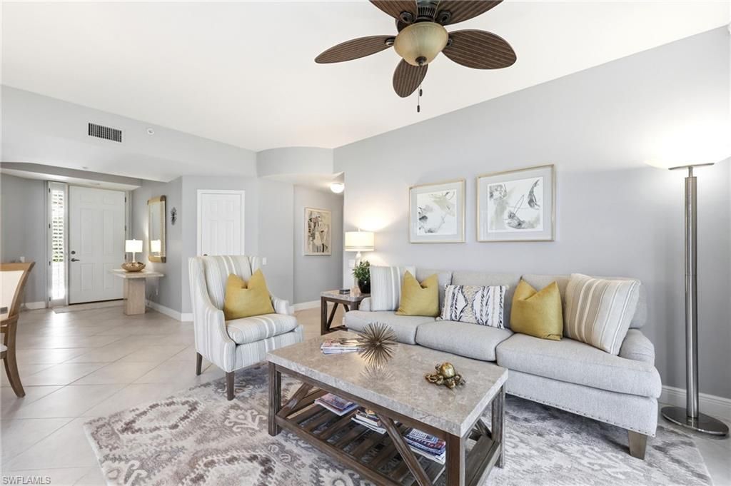 300 L Ambiance Cir, Unit 102, Naples, FL 34108 Photo