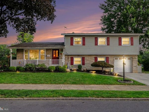 237 WOOD STREET, CAMP HILL, PA 17011