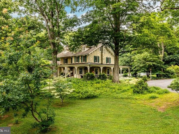 1001 COUNTRY CLUB ROAD, WEST CHESTER, PA 19382