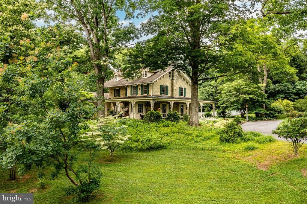 1001 COUNTRY CLUB ROAD, WEST CHESTER, PA 19382