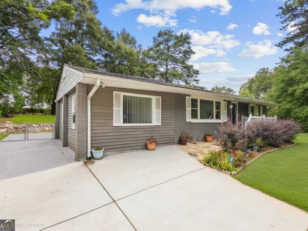 1977 Wee Kirk Road SE, Atlanta, GA 30316