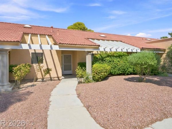 2851 S Valley View Boulevard, Unit 1093, Las Vegas, NV 89102