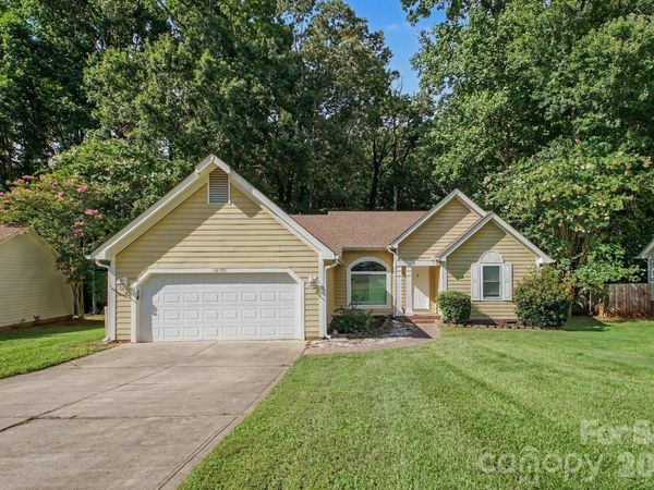 16130 Amber Field Drive , Huntersville, NC 28078